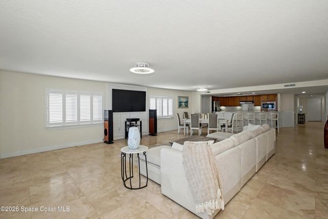 121 Lancha Circle 207, Satellite Beach, FL 32937