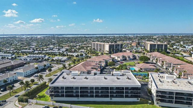 121 Lancha Circle 207, Satellite Beach, FL 32937