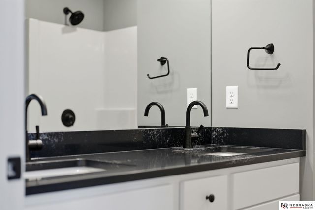 4048 Northview Drive, Grand Island, NE 68803