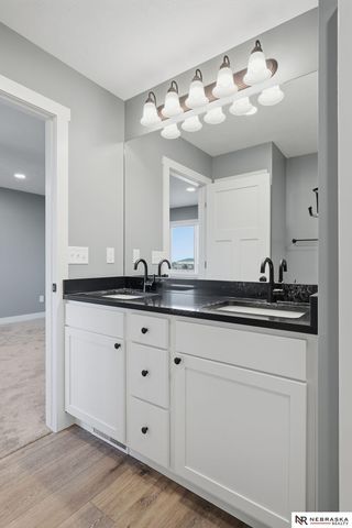 4048 Northview Drive, Grand Island, NE 68803