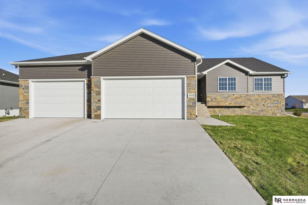 4048 Northview Drive, Grand Island, NE 68803