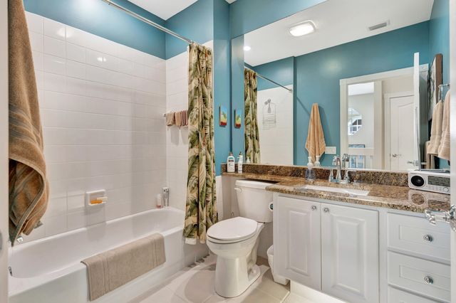216 Barcelona Drive, Jupiter, FL 33458