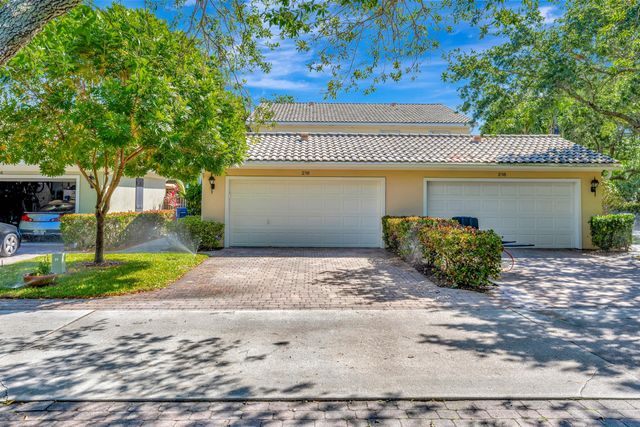 216 Barcelona Drive, Jupiter, FL 33458