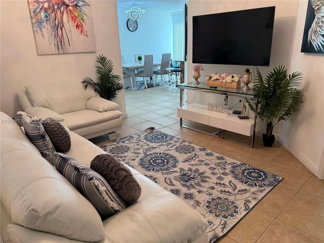 1745 E Hallandale Beach Boulevard 507W, Hallandale Beach, FL 33009