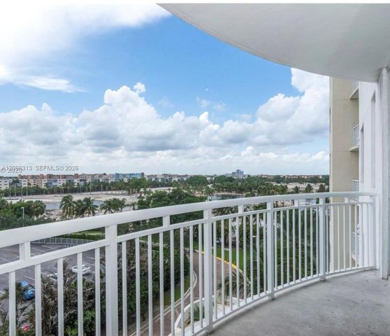 1745 E Hallandale Beach Boulevard 507W, Hallandale Beach, FL 33009