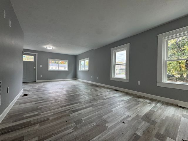 66 Forest St, Middleboro, MA 02346