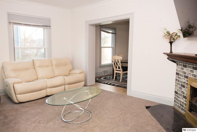 319 S 27th Street, Lincoln, NE 68510