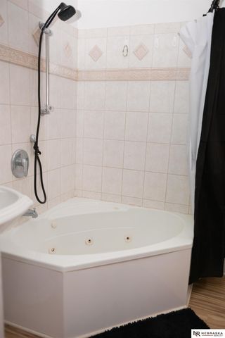 319 S 27th Street, Lincoln, NE 68510