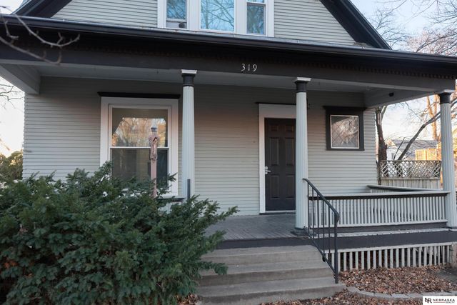 319 S 27th Street, Lincoln, NE 68510