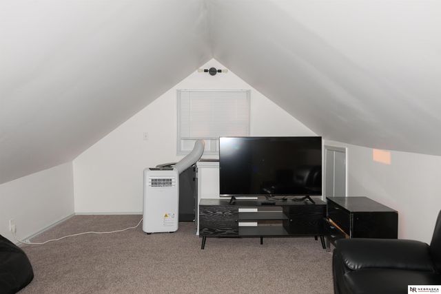 319 S 27th Street, Lincoln, NE 68510