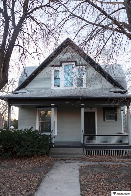 319 S 27th Street, Lincoln, NE 68510
