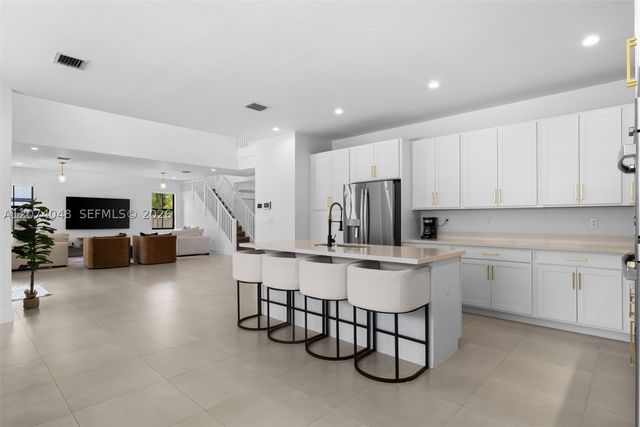 15875 SW 90th Ave, Palmetto Bay, FL 33157