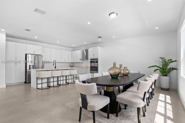 15875 SW 90th Ave, Palmetto Bay, FL 33157