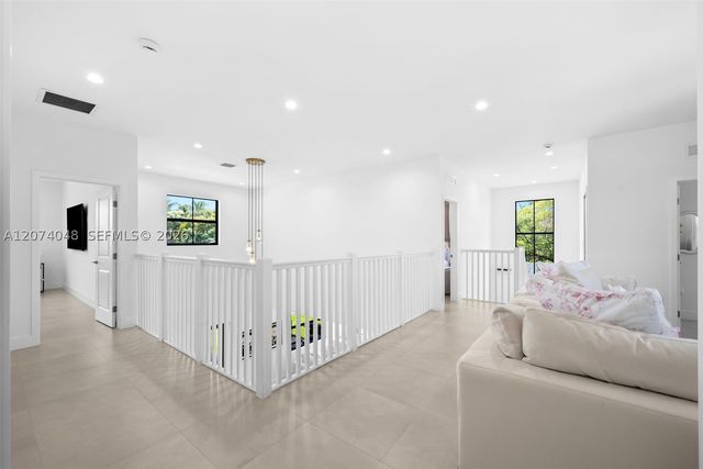 15875 SW 90th Ave, Palmetto Bay, FL 33157
