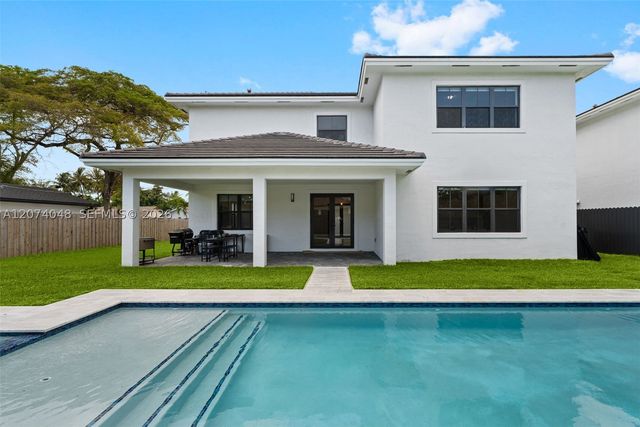 15875 SW 90th Ave, Palmetto Bay, FL 33157