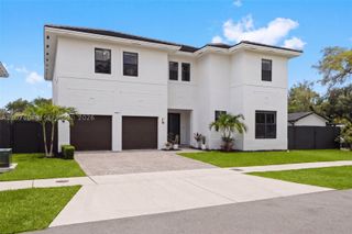 15875 SW 90th Ave, Palmetto Bay, FL 33157