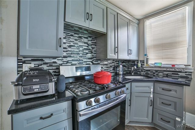 641 Woodlawn Avenue 5D, Buffalo, NY 14211