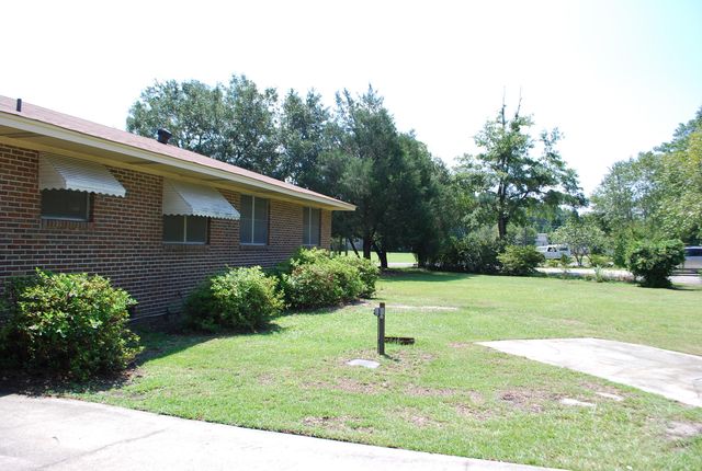 102 Magnolia Street, Ladson, SC 29456
