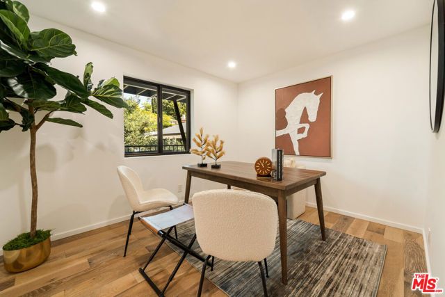 11587 Sunshine Terrace, Los Angeles, CA 91604