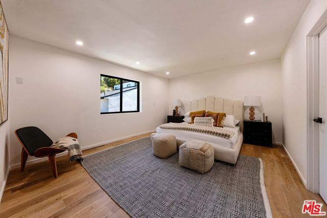 11587 Sunshine Terrace, Los Angeles, CA 91604