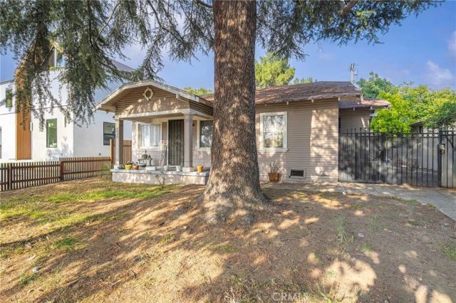 4928 Highland View Avenue, Eagle Rock, CA 90041