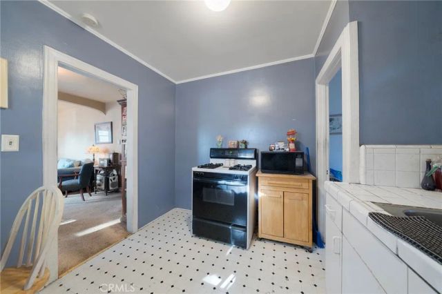 4928 Highland View Avenue, Eagle Rock, CA 90041