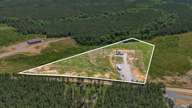 250 Seiber Ridge Rd, Hohenwald, TN 38462