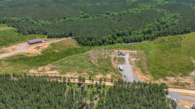 250 Seiber Ridge Rd, Hohenwald, TN 38462