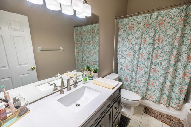 18958 DUQUESNE DRIVE, Tampa, FL 33647