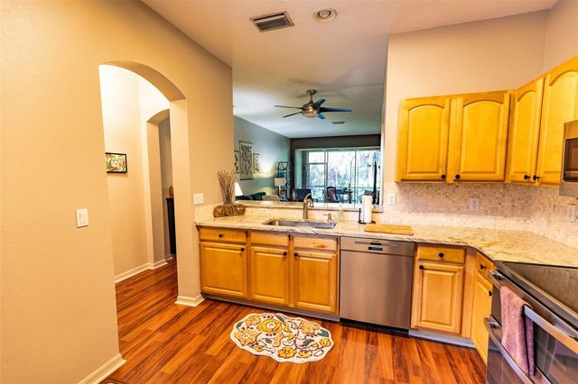 18958 DUQUESNE DRIVE, Tampa, FL 33647