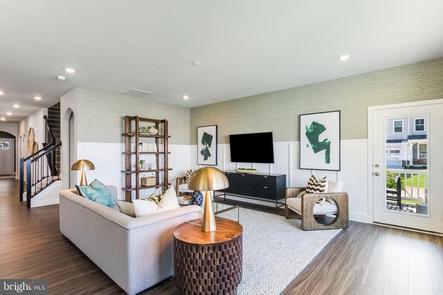 10057 SHENANDOAH LN, White Plains, MD 20695