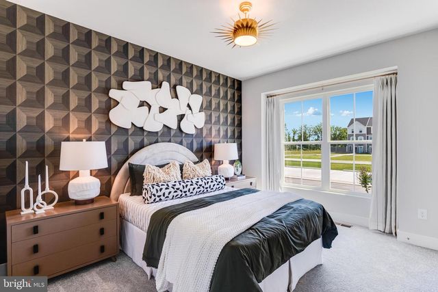 10057 SHENANDOAH LN, White Plains, MD 20695