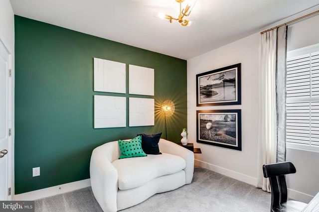 10057 SHENANDOAH LN, White Plains, MD 20695