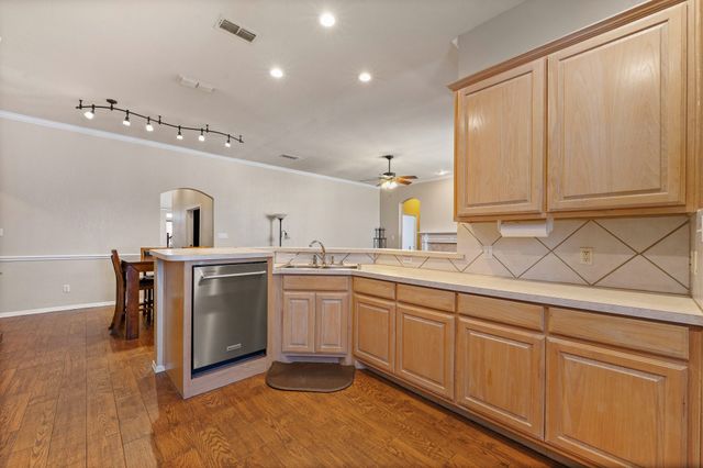 3004 Glenwood Drive, Joshua, TX 76058