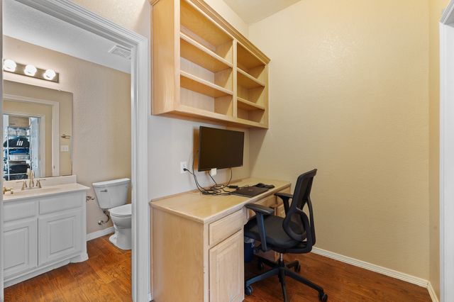 3004 Glenwood Drive, Joshua, TX 76058