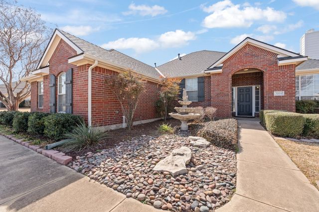 3004 Glenwood Drive, Joshua, TX 76058