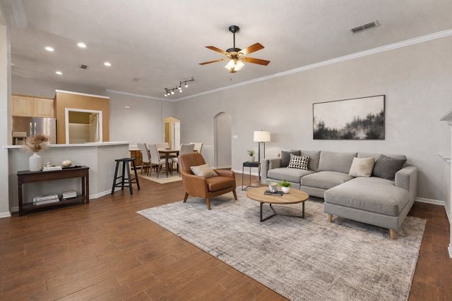 3004 Glenwood Drive, Joshua, TX 76058