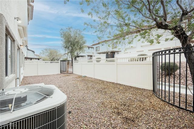 1110 Luna Eclipse Lane 1, Henderson, NV 89002