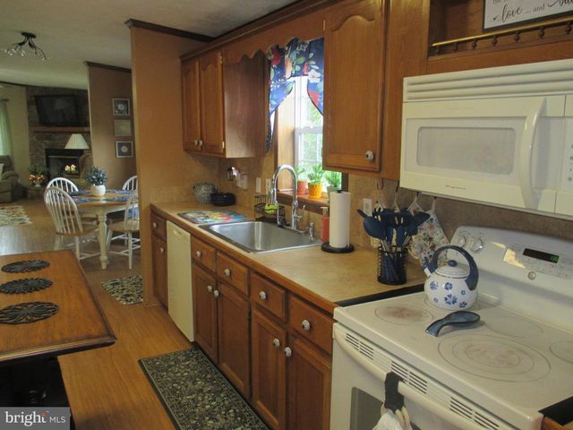 284 WAVERLY CT, Fayetteville, PA 17222