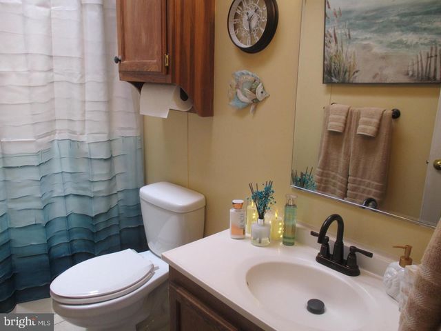 284 WAVERLY CT, Fayetteville, PA 17222