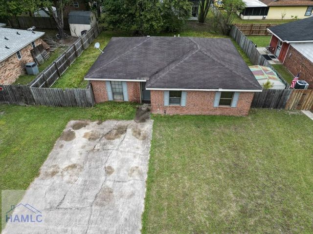 251 Garden Circle, Hinesville, GA 31313