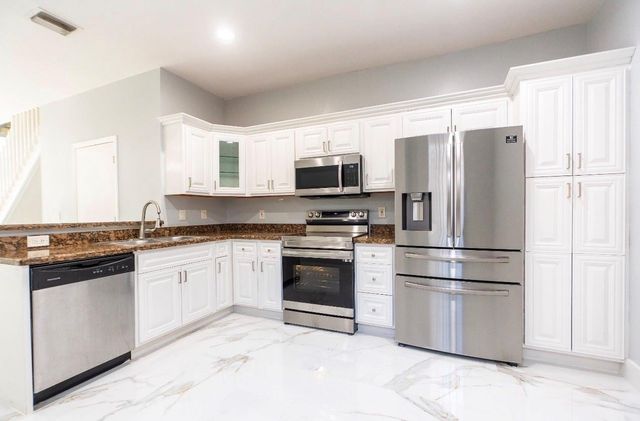 1928 Madeira Drive, Weston, FL 33327