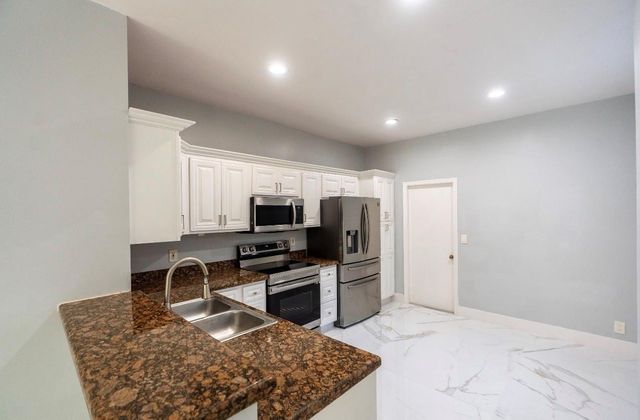 1928 Madeira Drive, Weston, FL 33327