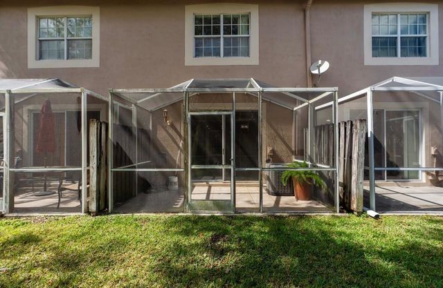 1928 Madeira Drive, Weston, FL 33327