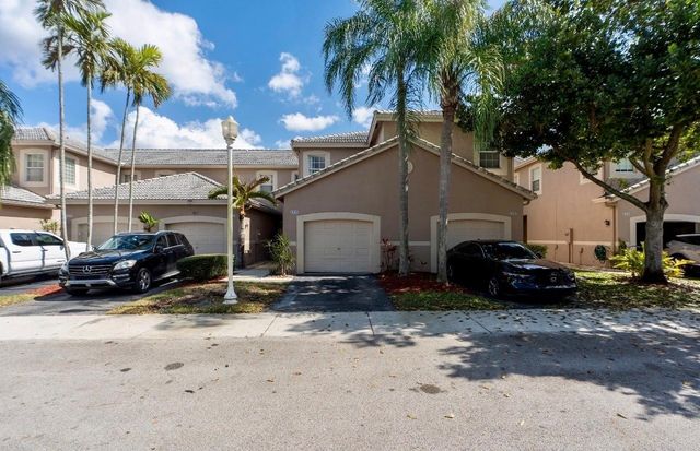 1928 Madeira Drive, Weston, FL 33327