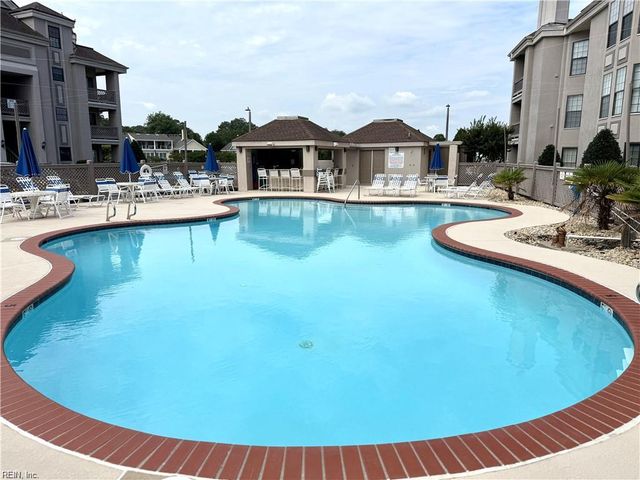 411 Harbour Pt Apt 102, Virginia Beach, VA 23451