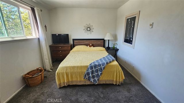 1267 Chalmette, Ventura, CA 93003