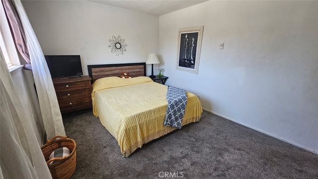 1267 Chalmette, Ventura, CA 93003