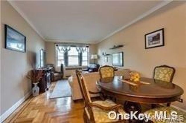 55 Grand Avenue 2A, Rockville Centre, NY 11570