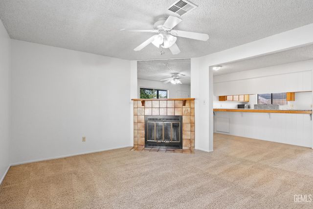 7800 Westfield Road 45, Bakersfield, CA 93309